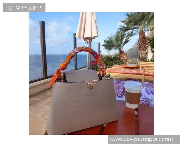 科曼告别拜仁送前队友奢华LV包包引发热议