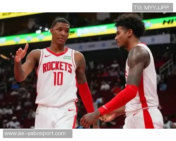 太阳明日对阵尼克斯布克出战成疑杰伦格林继续缺阵影响球队表现