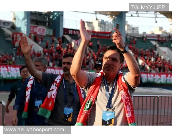 拉莫斯在赛前发布会上强调浙江队实力强大期待主场全力争胜 拉莫斯在赛前发布会上强调浙江队实力强大期待主场全力争胜